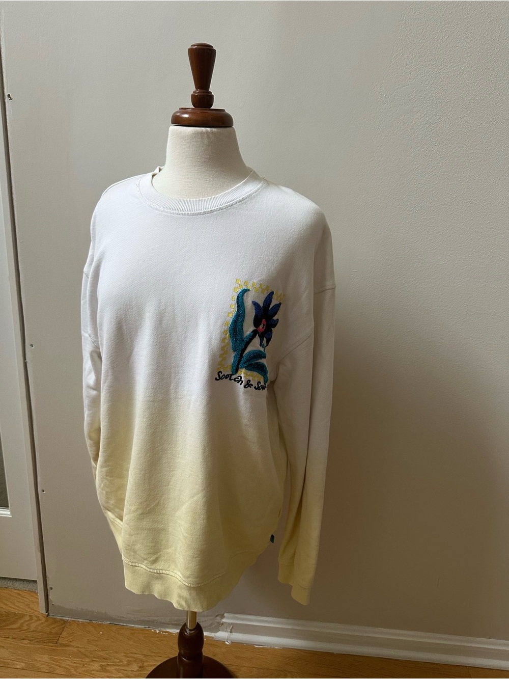 Scotch & Soda White to Pale Yellow Ombre Sweatshirt with Blue Floral Embroidery